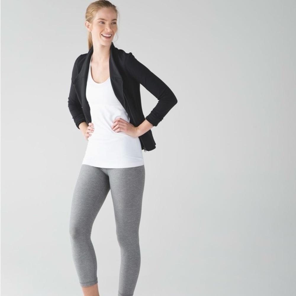 Lululemon Precision jacket size 10​​​​​​ - Picture 7 of 13